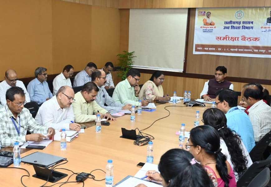 700 सहायक प्राध्यापकों की भर्ती और पदोन्नति प्रक्रिया में अनावश्यक विलंब न करें - उच्च शिक्षा मंत्री टंक राम वर्मा