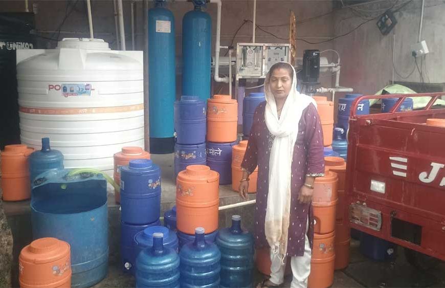 सीएम युवा योजना से मिली नई पहचान, साधना ने खड़ा किया सफल वाटर प्लांट व्यवसाय