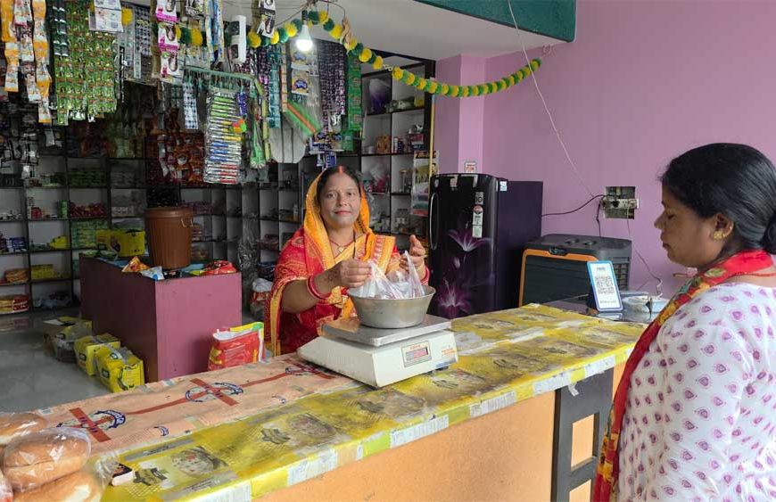 छत्तीसगढ़ महिला कोष से मिले ऋण ने हरमनिया देवी की आजीविका को दी नई दिशा