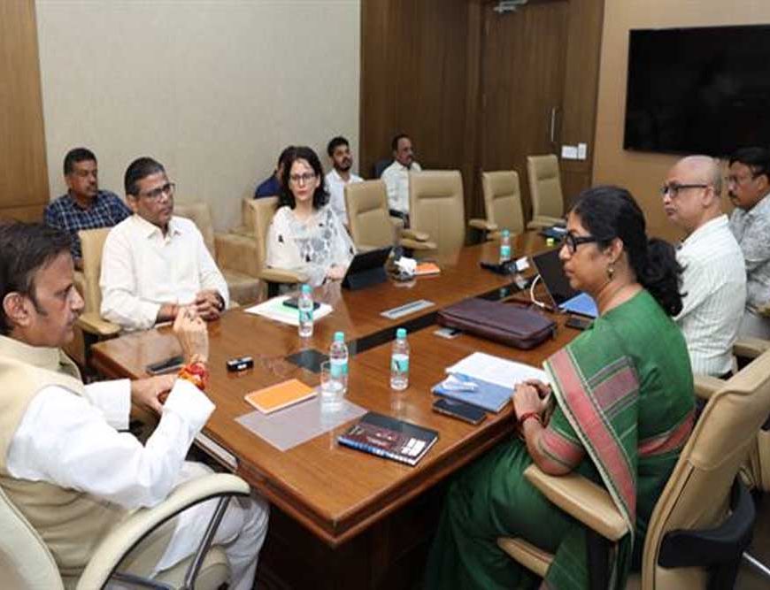 बालाघाट में स्वास्थ्य सेवाओं की पहुंच और डिलीवरी व्यवस्था करें सुदृढ़: उप मुख्यमंत्री  शुक्ल