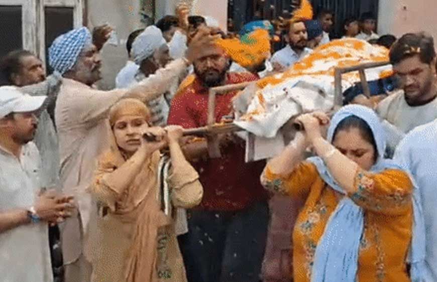 लुधियाना में बहुओं ने सास की अर्थी को दिया कंधा, मौत के बाद आंखें और शरीर भी किया दान