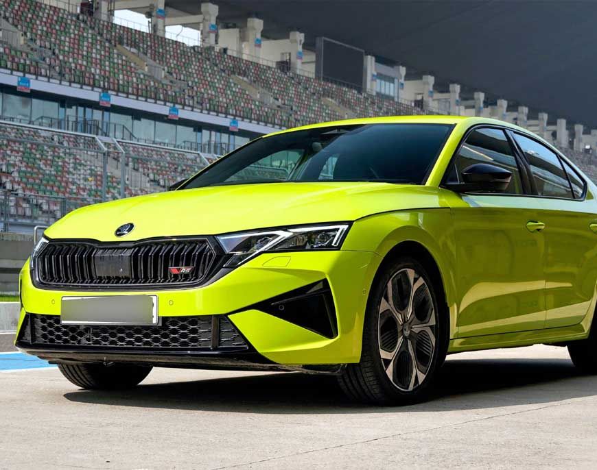 Skoda Octavia RS की भारत में दमदार वापसी, लॉन्च से पहले ही बिक गई थीं सभी कारें