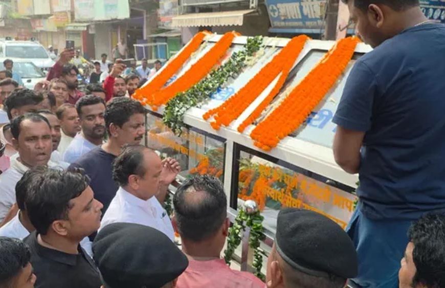 झारखंड में मंत्री सुदिव्य कुमार सोनू के निधन पर 6-7 सितंबर को राजकीय शोक, 7 को स्कूल-दफ्तर बंद