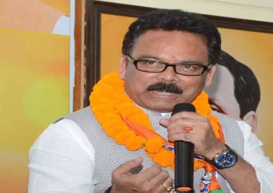 छत्तीसगढ़ कांग्रेस को मिला नया प्रभारी, सुखदेव भगत की नियुक्ति; भूपेश बघेल को असम की जिम्मेदारी