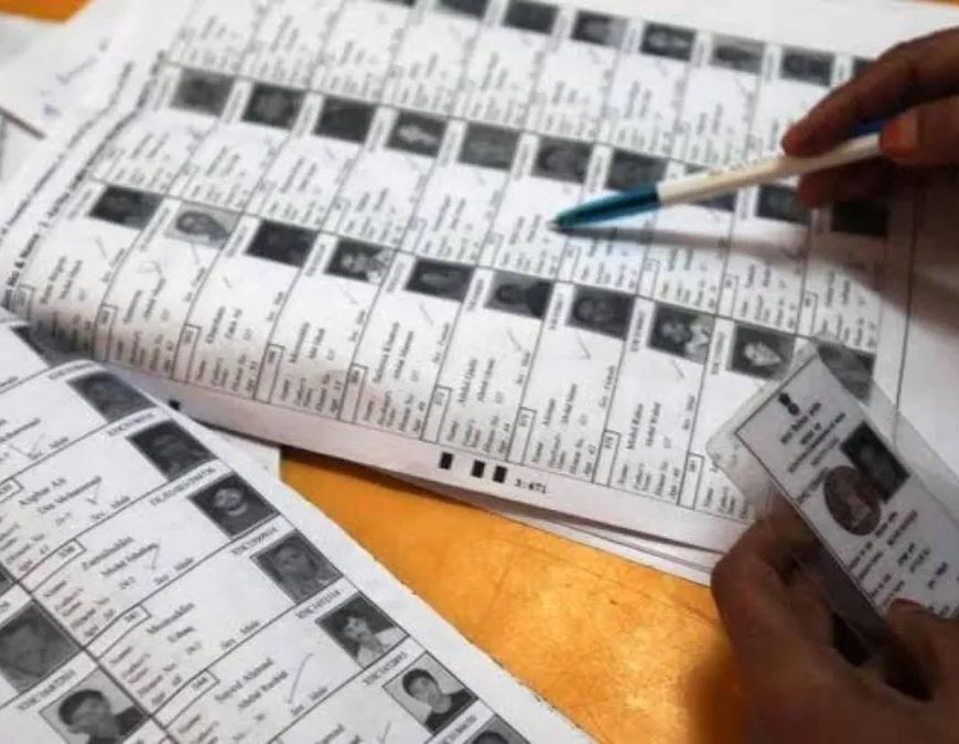दिल्ली SIR में बड़ा खुलासा: जिंदा लोगों को बताया ‘मृत’, 47.7 लाख नाम ड्राफ्ट वोटर लिस्ट से हटे