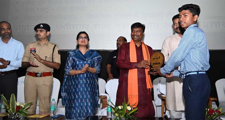 हुनरमंद युवा ही गढ़ेंगे स्वर्णिम भविष्य, कौशल विकास से निखरेगी नई पीढ़ी -वन मंत्री श्री केदार कश्यप