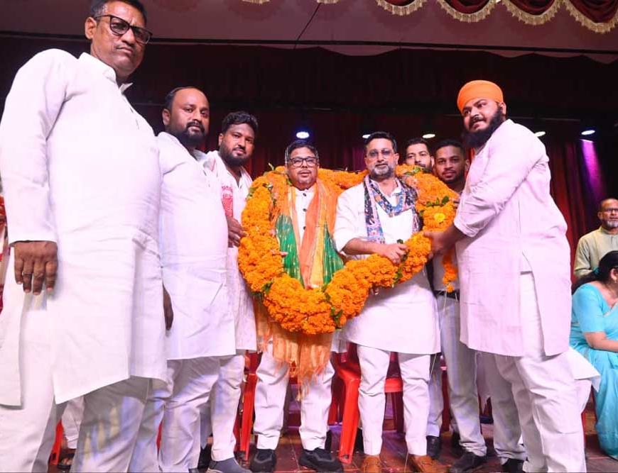 राजधानी लखनऊ में दानिश आजाद अंसारी ने दिया समाजवादी पार्टी को जवाब, कुंवर बासित अली के स्वागत में उमड़ा जनसैलाब