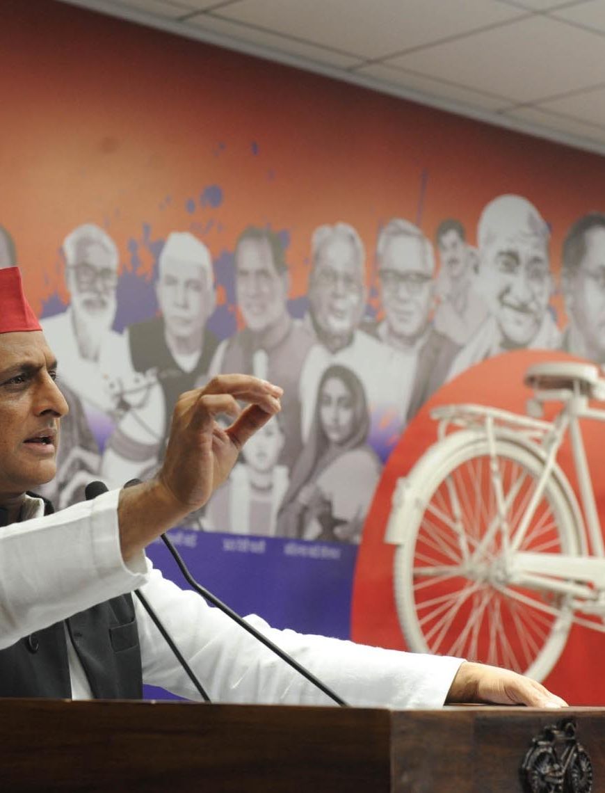 सपा सरकार में बाबू जगदेव कुशवाहा की प्रतिमा लगेगी, अखिलेश यादव का बड़ा वादा