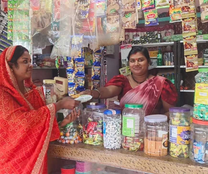 हुनर को मिला बिहान का साथ, आत्मनिर्भरता की राह पर बढ़ीं रानू कैवर्त