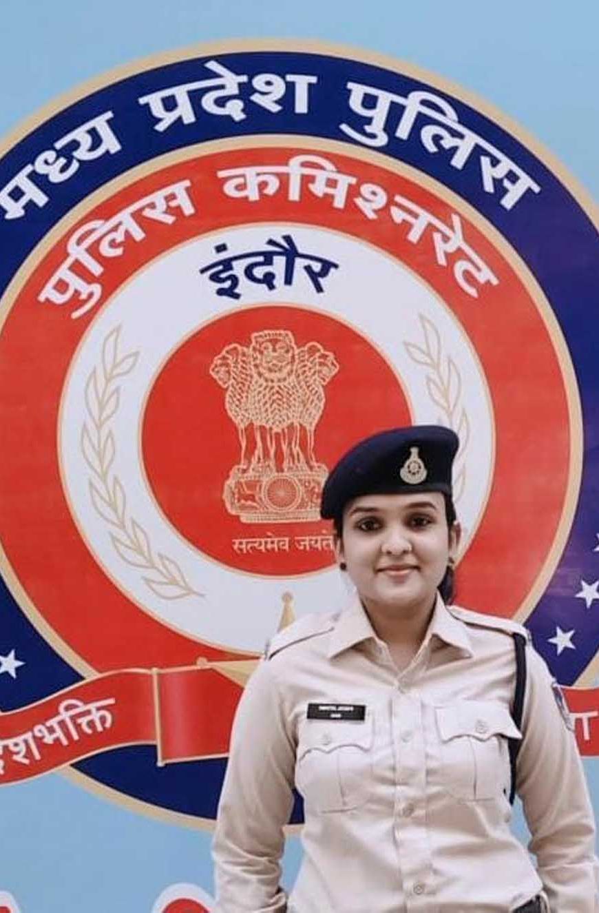 सतर्कता, साहस और संवेदनशीलता की मिसाल बनी महिला पुलिसकर्मी