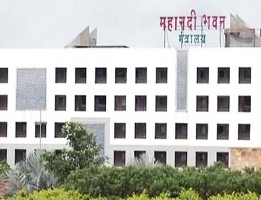 काम नहीं करने वाले ठेकेदारों पर लोक निर्माण विभाग की बड़ी कार्रवाई, 6 ठेकेदार ब्लैकलिस्टेड