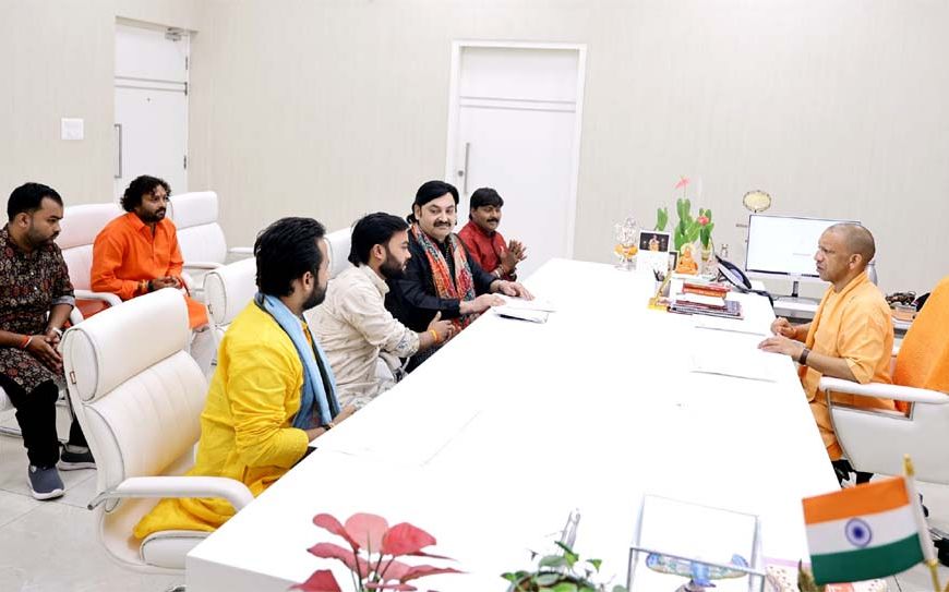 सेवा संकल्प अभियान में सभी जनप्रतिनिधि सक्रिय सहभागिता करें, अपने क्षेत्रों में मिलकर कार्यक्रमों को जनभागीदारी का स्वरूप दें: मुख्यमंत्री योगी