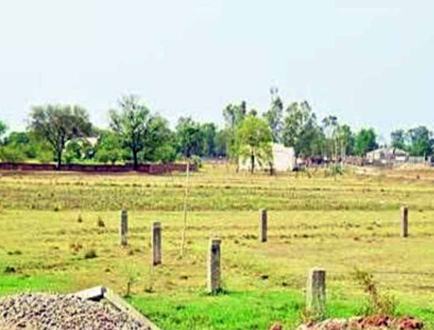 CG में कृषि जमीन पर नहीं बनेंगे बड़े मॉल, आवासीय क्षेत्रों में गोदाम-कबाड़खानों पर भी रोक