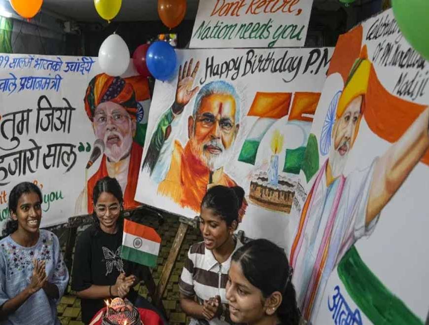 मोदी के सार्वजनिक जीवन के 25 वर्ष पूरे, BJP 17 सितंबर को जलाएगी एक लाख दीप