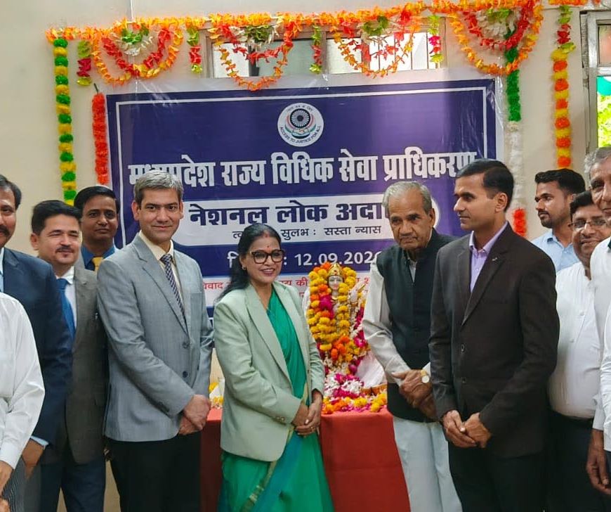 नेशनल लोक अदालत में कुटुम्ब न्यायालय मुरैना में 60 पारिवारिक मामलों का निपटारा