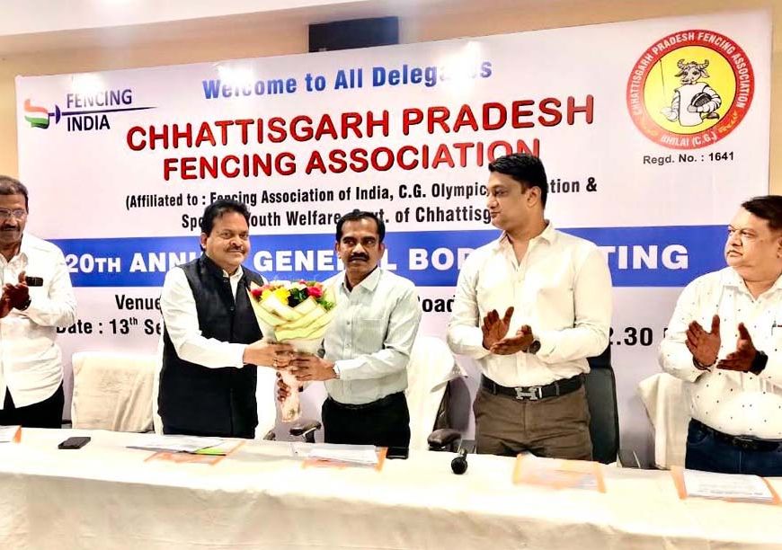 ​छ.ग. फेंसिंग एसोसिएशन की 20वीं वार्षिक आमसभा एवं महत्वपूर्ण बैठक संपन्न