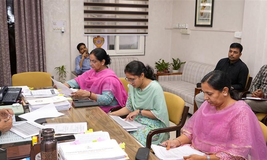 राजस्थान के मॉडल स्कूलों में शिक्षा सुधार पर जोर, रिक्त पद जल्द भरने के निर्देश