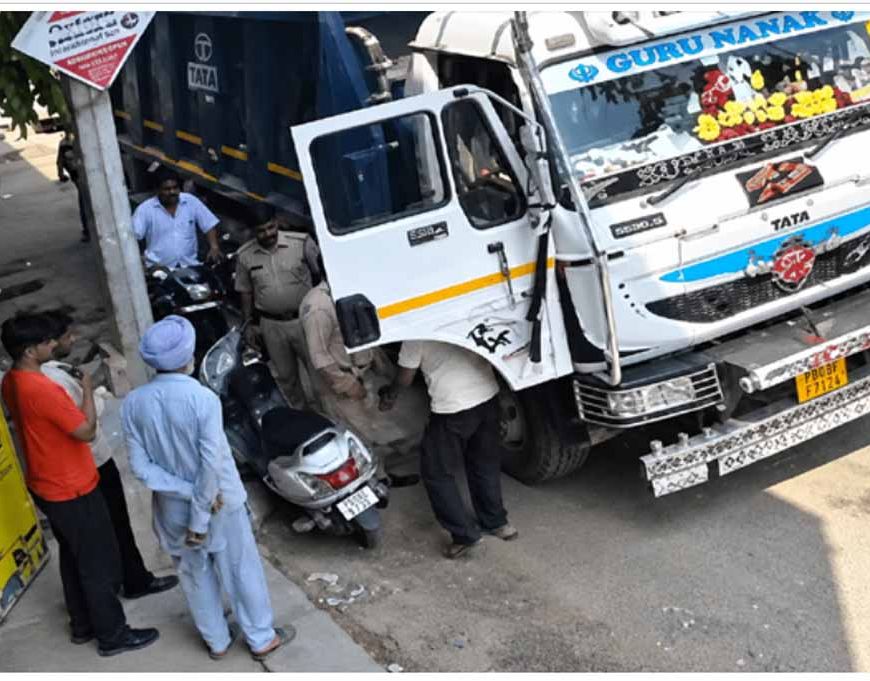 आप विधायक ने ट्रक ड्राइवर को मारा थप्पड़, साइड न मिलने पर गाड़ी रोककर पिटाई का आरोप