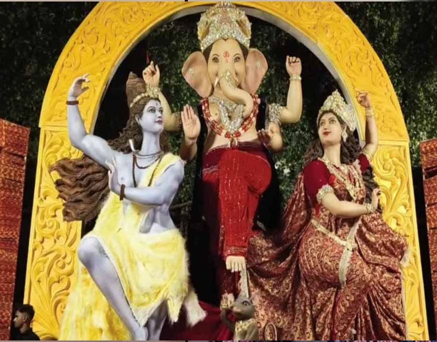तिरुपति बालाजी की तर्ज पर बना 100 फीट ऊंचा गणेश पंडाल, कचहरी चौक के राजा के साथ होंगे बालाजी-जगन्नाथ के दर्शन