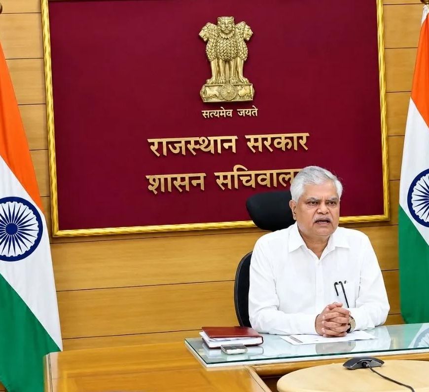 राज्य निर्वाचन आयोग के मुख्य निर्वाचन आयुक्त राजेश्वर सिंह के नाम से फेसबुक पर बनाई गई फर्जी प्रोफाइल