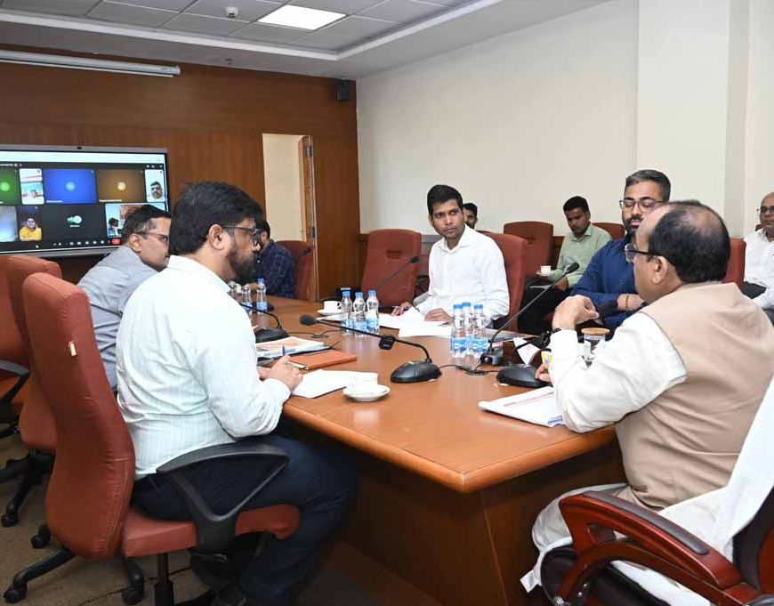 उप मुख्यमंत्री अरुण साव ने ‘सेवा संकल्प अभियान’ की तैयारियों की समीक्षा, 17 सितंबर से शुरू होगा अभियान