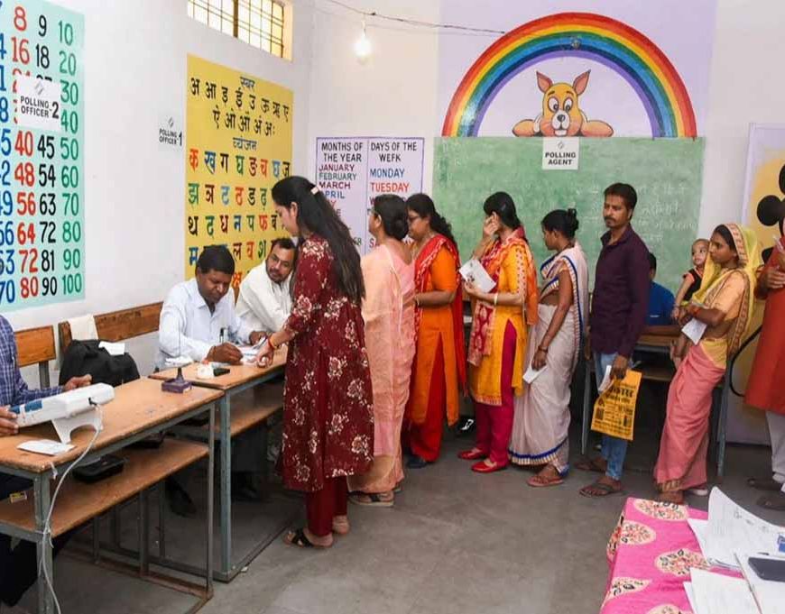 2029 लोकसभा चुनाव में बढ़ेंगे मतदान केंद्र, 46% ज्यादा होंगे पोलिंग स्टेशन; RTI से खुलासा
