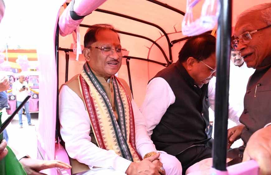 विश्वकर्मा जयंती पर राज्य स्तरीय श्रमिक महासम्मेलन में मुख्यमंत्री ने श्रमिक हित में की तीन महत्वपूर्ण घोषणाएं