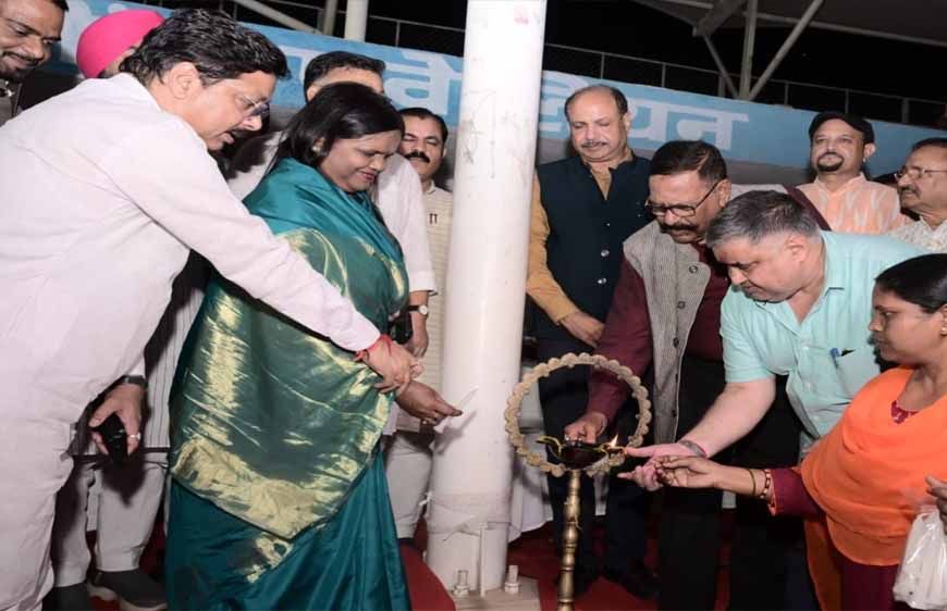 'आशीर्वाद का दीया’ से जगमगाया सरगुजा, सेवा और समर्पण का लिया गया संकल्प