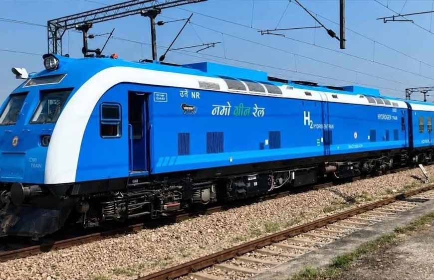 2600 सीटें, यात्री सिर्फ 40-60! हाइड्रोजन ट्रेन की हालत देख रेलवे ने बनाया नया प्लान