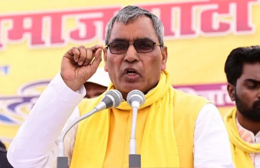 पीडीए पूरी तरह ढकोसला, दलित महापुरुषों से चिढ़ते हैं अखिलेशः ओमप्रकाश राजभर
