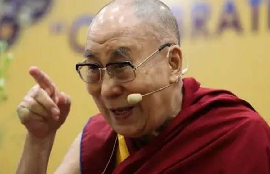 ‘हिंदी-चीनी भाई-भाई’ से दुश्मनी तक, तिब्बत और दलाई लामा ने कैसे बदले भारत-चीन रिश्ते?
