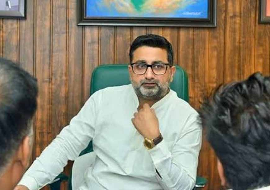 ‘2027 में सपा को अपनी हार साफ दिख रही’... दानिश आजाद अंसारी का अखिलेश पर तीखा हमला