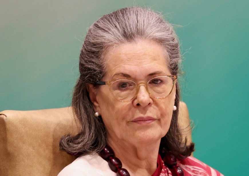 वोटर लिस्ट विवाद में सोनिया गांधी को झटका, सेशन कोर्ट ने आदेश रद्द किया