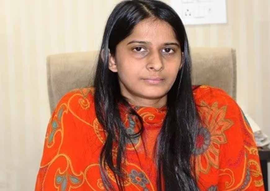 MBBS एंट्रेंस में टॉप, फिर UPSC में रैंक 1, शेना अग्रवाल की प्रेरक कहानी