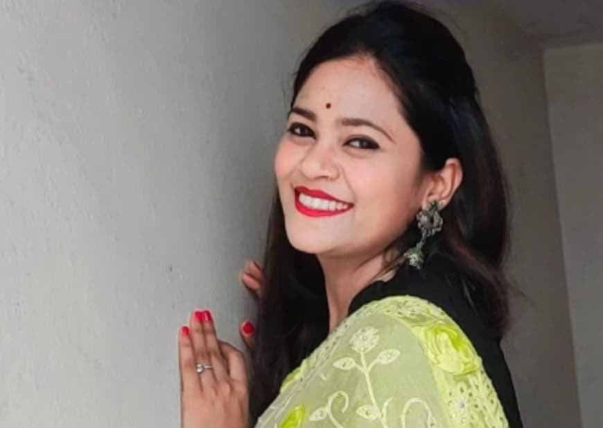 मीनाक्षी के इंदौर शिफ्ट होने से नाराज था पवन, 15 साल दक्षिण अफ्रीका में की नौकरी