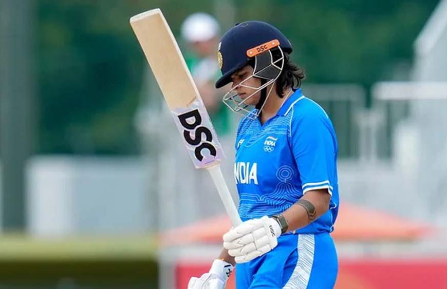 शेफाली वर्मा ने रचा इतिहास, WT20I में एक साल में सबसे ज्यादा रन का वर्ल्ड रिकॉर्ड