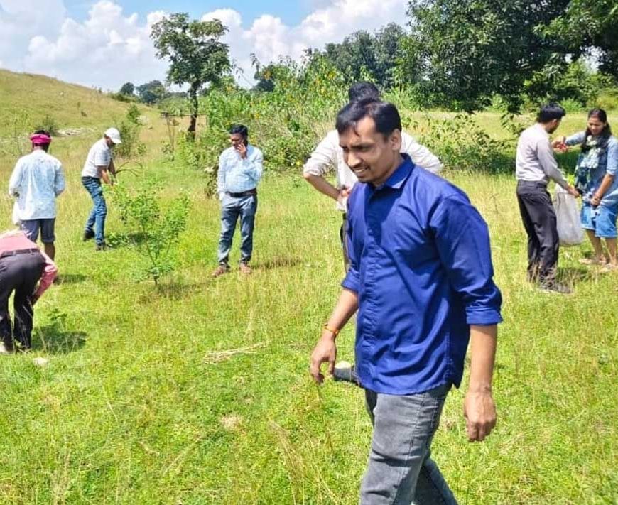 सेवा संकल्प अभियान: जोगी डोंगरी जलाशय में स्वच्छता अभियान से दिया जल संरक्षण का संदेश