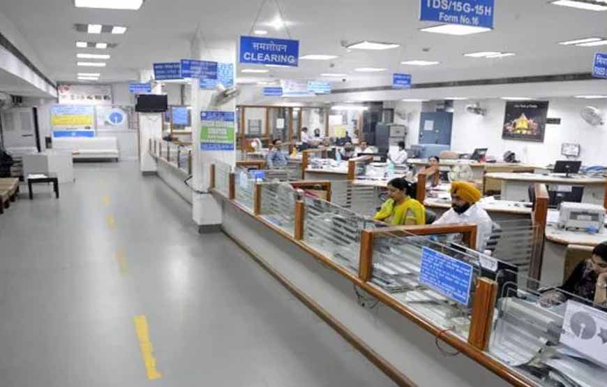 इस रविवार खुले रहेंगे बैंक, सरकार ने क्यों लिया बड़ा फैसला?