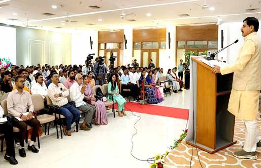 मध्यप्रदेश सरकार ने विगत एक वर्ष में उपलब्ध कराये है 85 हजार युवाओं को रोजगार और सेवा के अवसर : मुख्यमंत्री डॉ. यादव