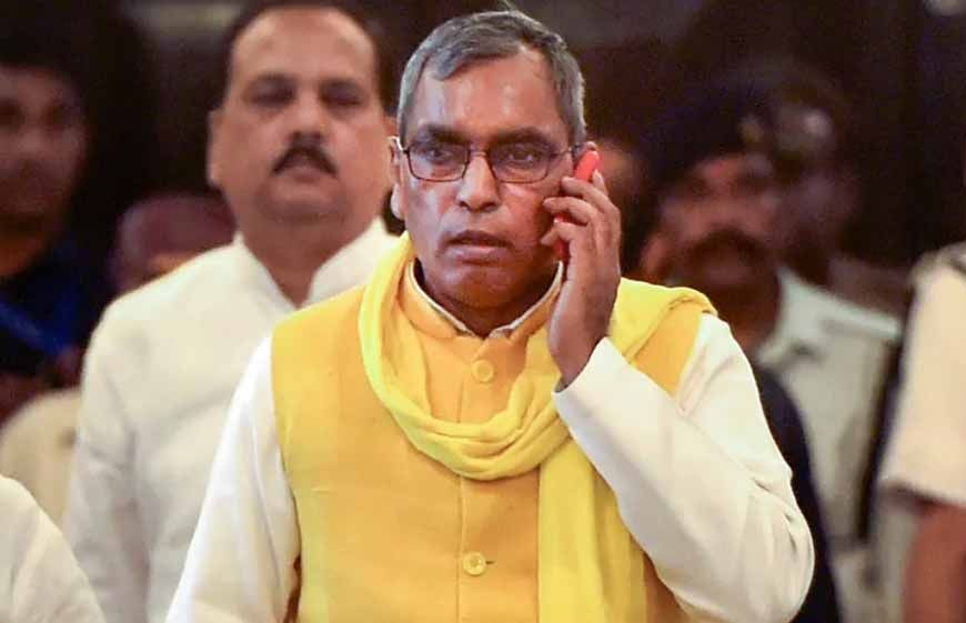 ‘दलित-पिछड़ों को अछूत मानते हैं अखिलेश’, ओमप्रकाश राजभर ने सपा की रथयात्रा पर साधा निशाना