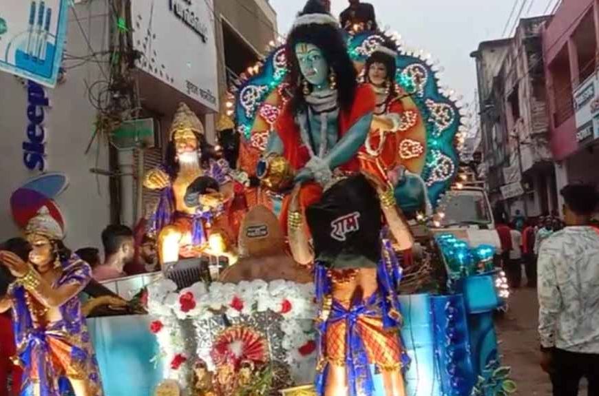राजनांदगांव में गणेश विसर्जन झांकी पर भारी वाहनों की एंट्री बंद