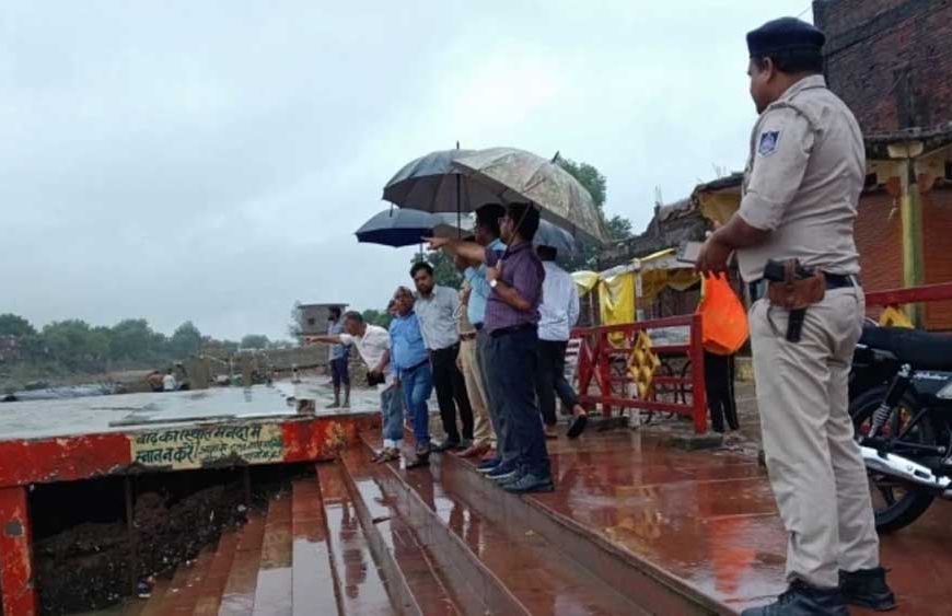 मंदाकिनी का फिर बढ़ा जलस्तर, चित्रकूट में प्रशासन अलर्ट मोड पर