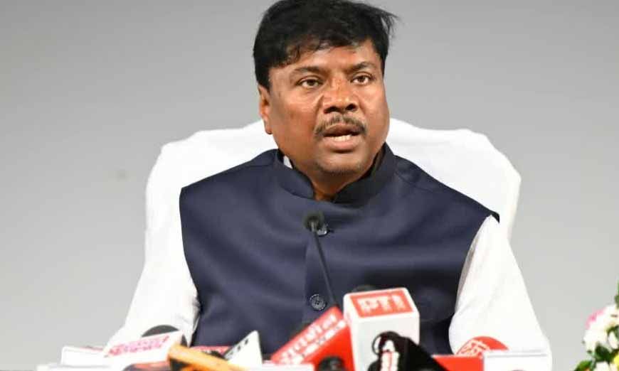 भारी बारिश को लेकर मंत्री केदार कश्यप ने बस्तर संभाग के सभी कलेक्टरों से ली स्थिति की जानकारी
