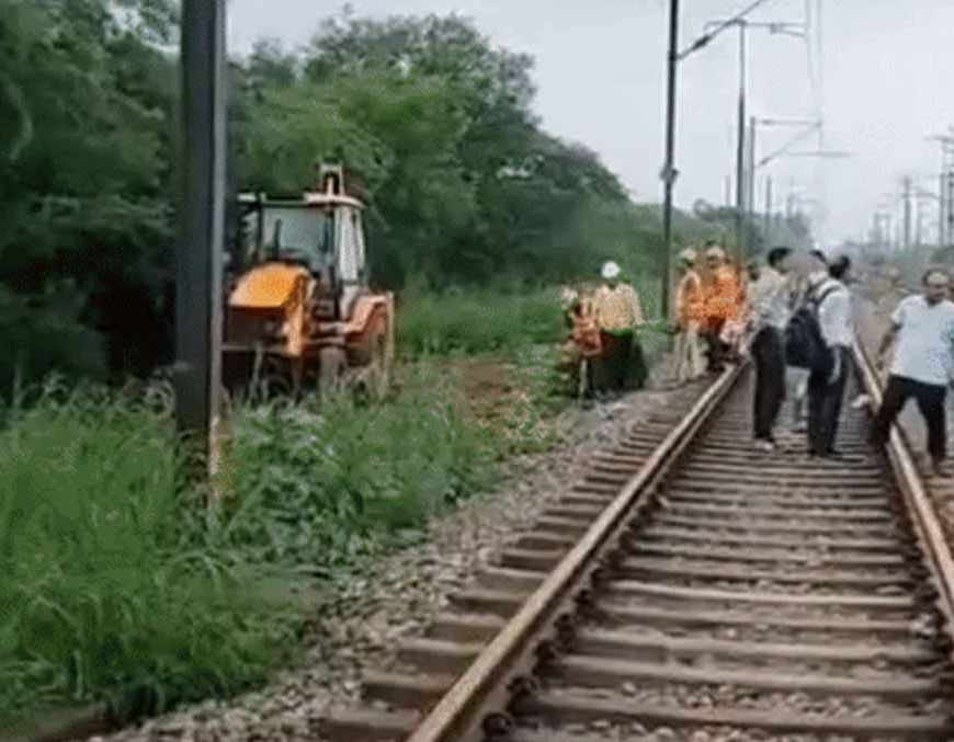 अमृतसर-दिल्ली रूट पर 10 ट्रेनें रद्द, 6 के रूट बदले