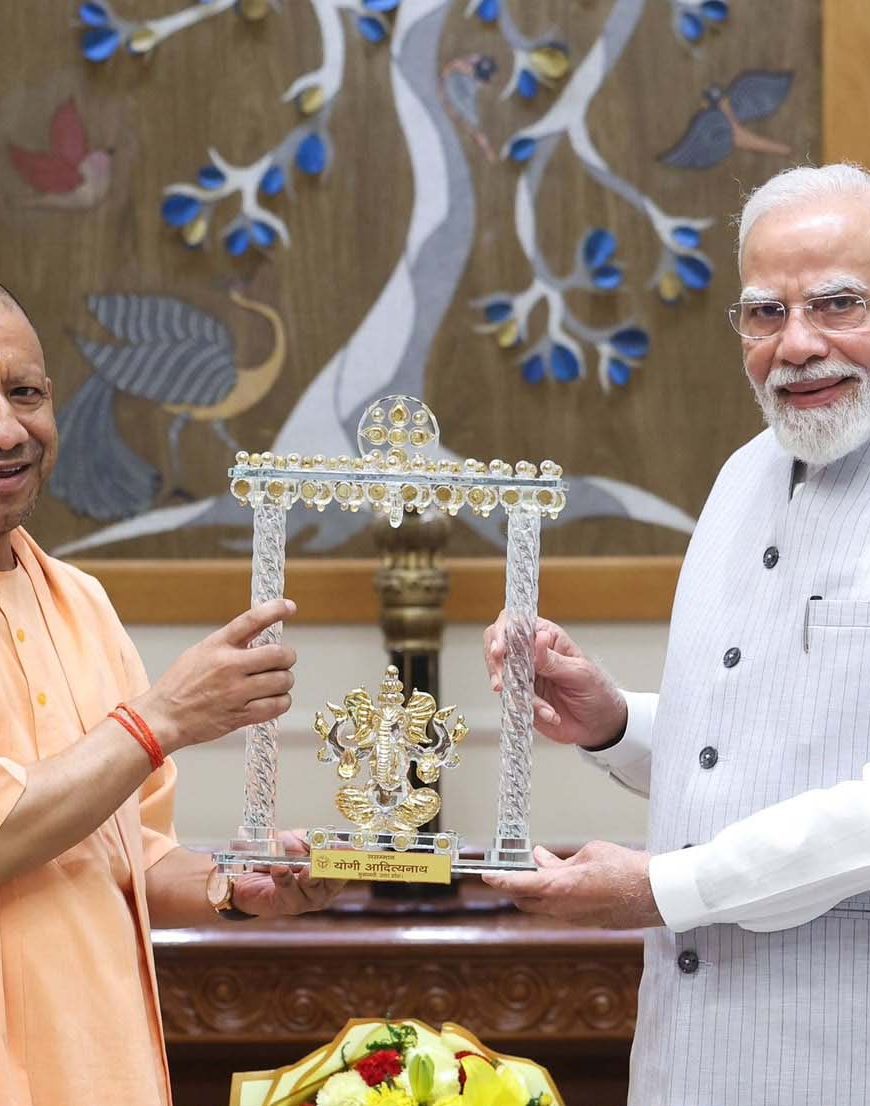 मुख्यमंत्री योगी आदित्यनाथ ने नई दिल्ली में की प्रधानमंत्री नरेन्द्र मोदी से शिष्टाचार भेंट