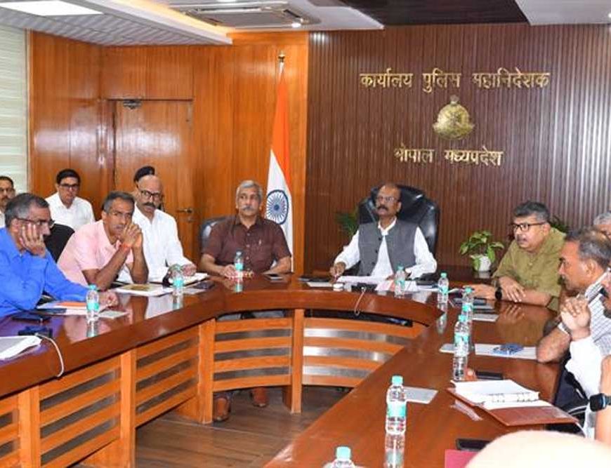 केंद्रीय गृह एवं सहकारिता मंत्री  अमित शाह के प्रस्तावित मध्यप्रदेश दौरे एवं प्रदर्शनी को लेकर डीजीपी ने की तैयारियों की समीक्षा