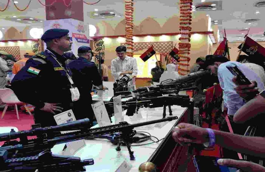 योगी सरकार की स्मार्ट पुलिसिंग का दबदबा देखने उमड़ रहे देश और विदेश के विजिटर्स
