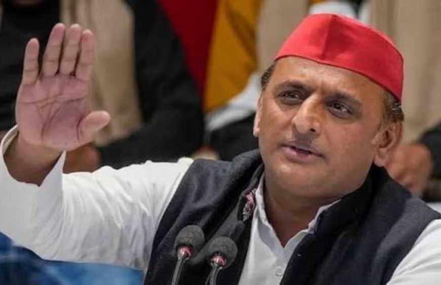 जीतने पर आयोग की पीठ थपथपाते हैं, हारने पर लगाते हैं आरोप', संजय निषाद का अखिलेश पर हमला
