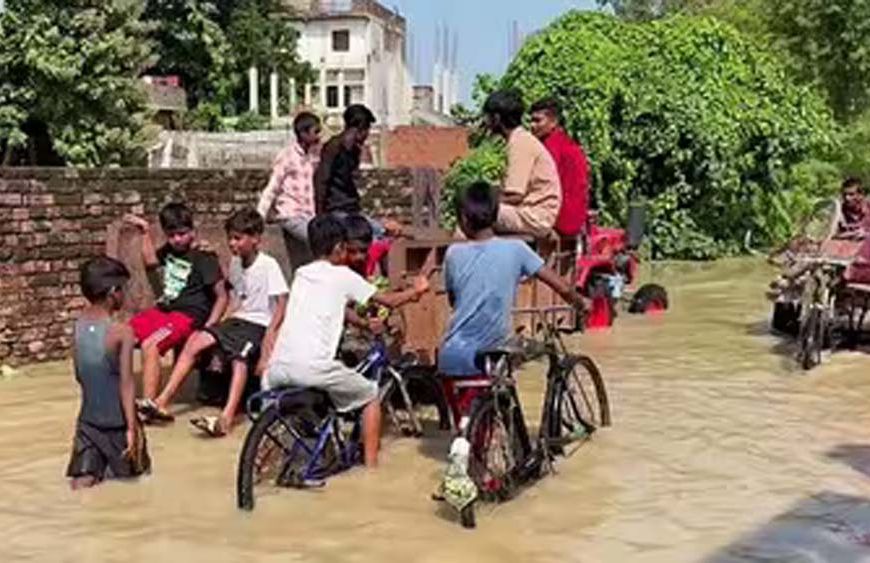 बिहार में बाढ़ का कहर, गंडक खतरे के निशान पर; बागमती 1.30 मीटर ऊपर