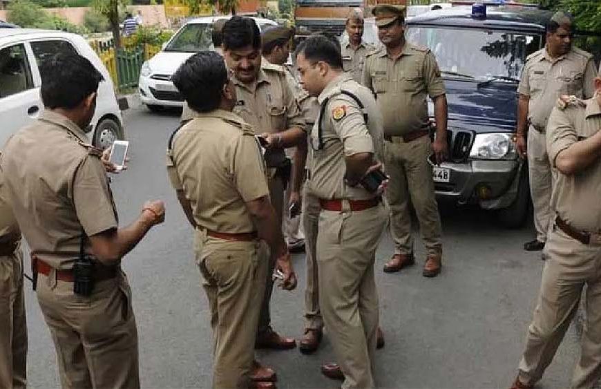 रीवा में पुलिस को बेहोश कर कुख्यात नशा तस्कर फरार